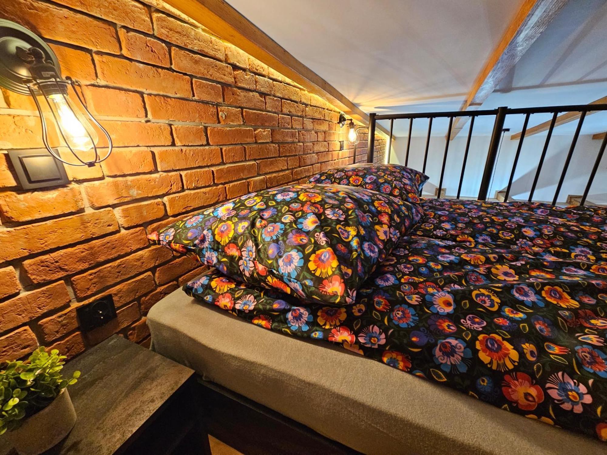 Noclegi Pod Stodola Krakau Exterior foto